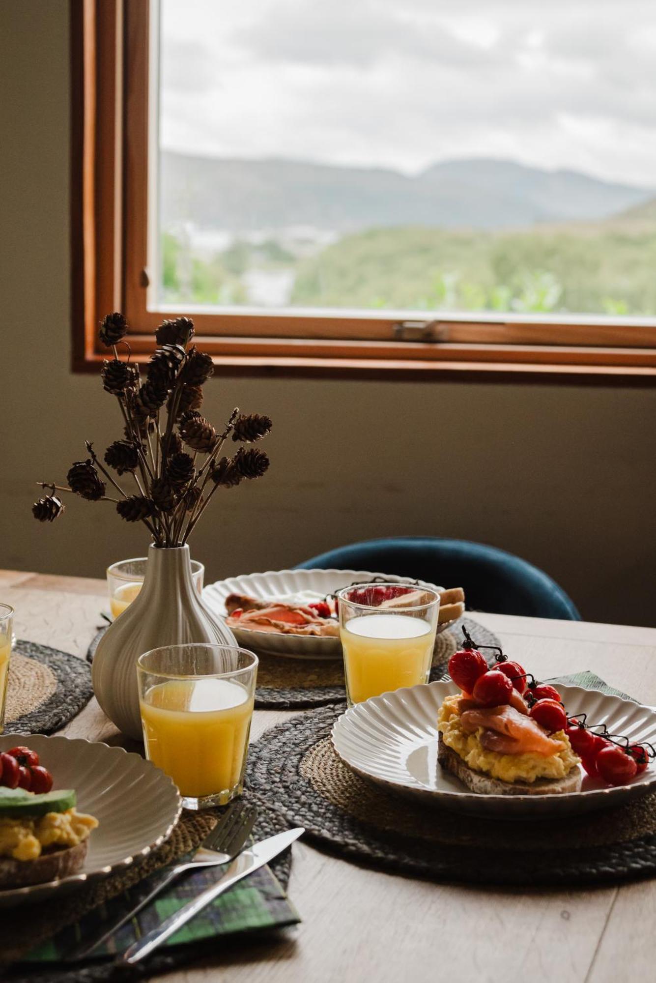 Old Kyle Farm - Stunning Views - 2 Mins From Skye Bridge Villa Kyleakin Eksteriør bilde