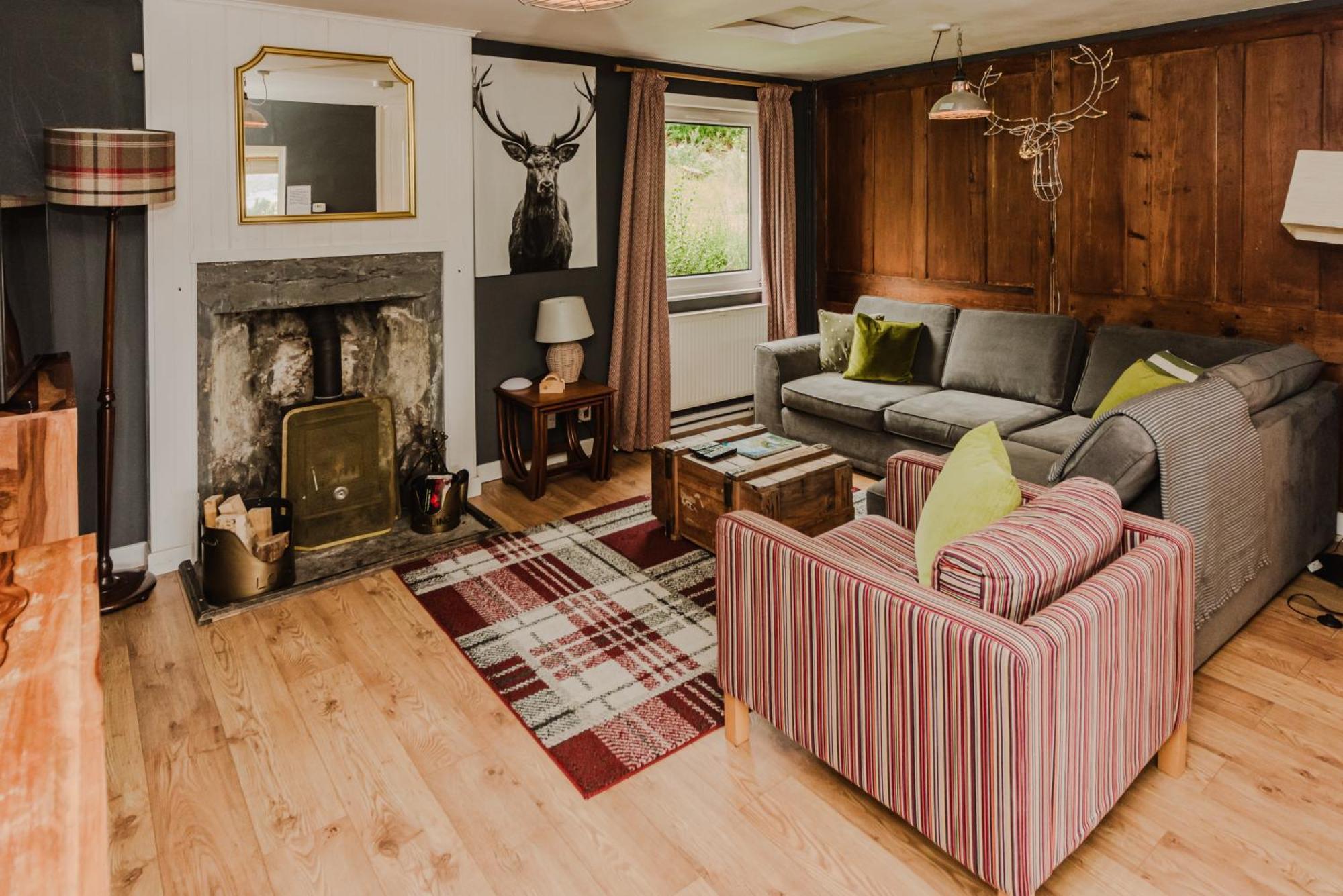 Old Kyle Farm - Stunning Views - 2 Mins From Skye Bridge Villa Kyleakin Eksteriør bilde