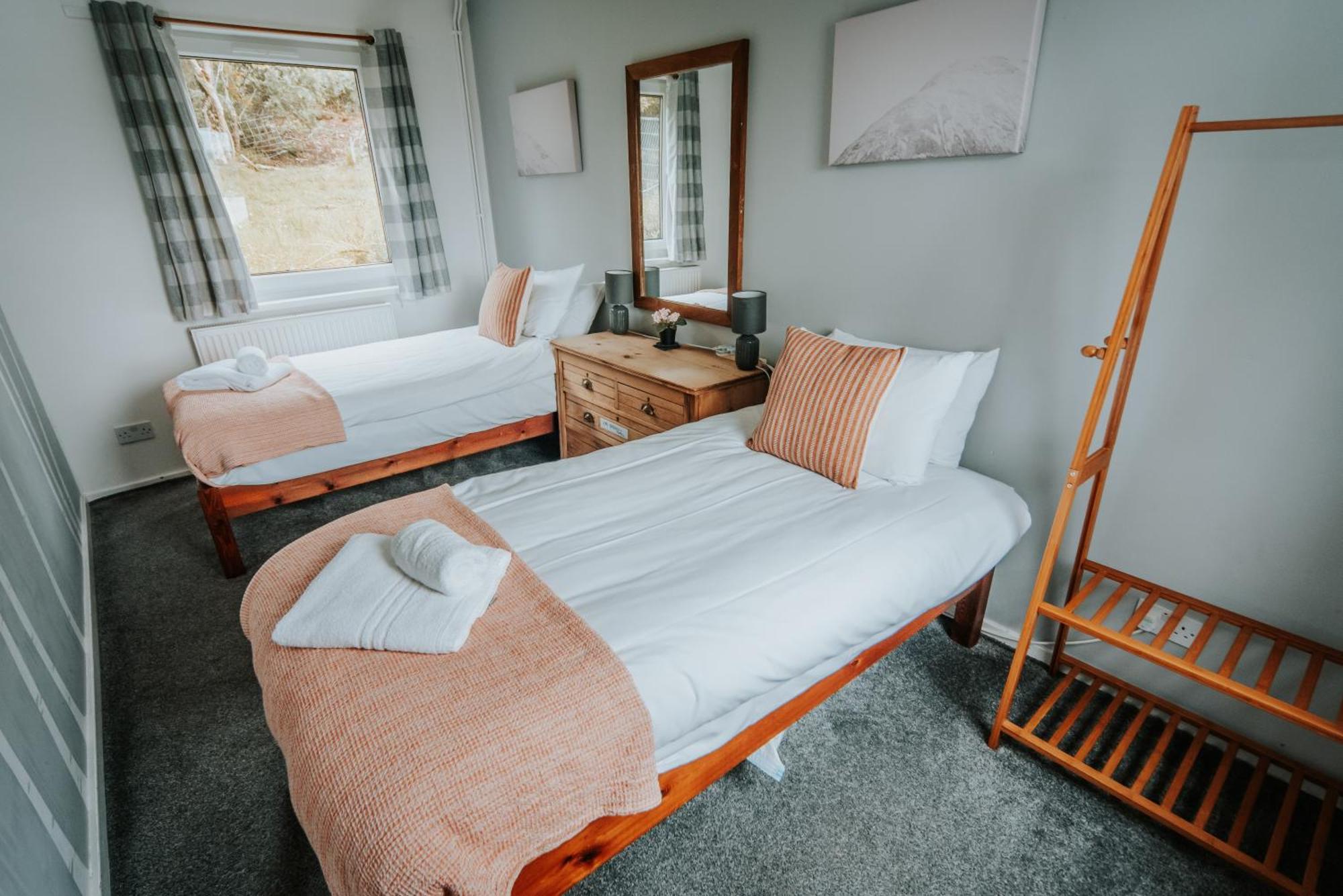 Old Kyle Farm - Stunning Views - 2 Mins From Skye Bridge Villa Kyleakin Eksteriør bilde